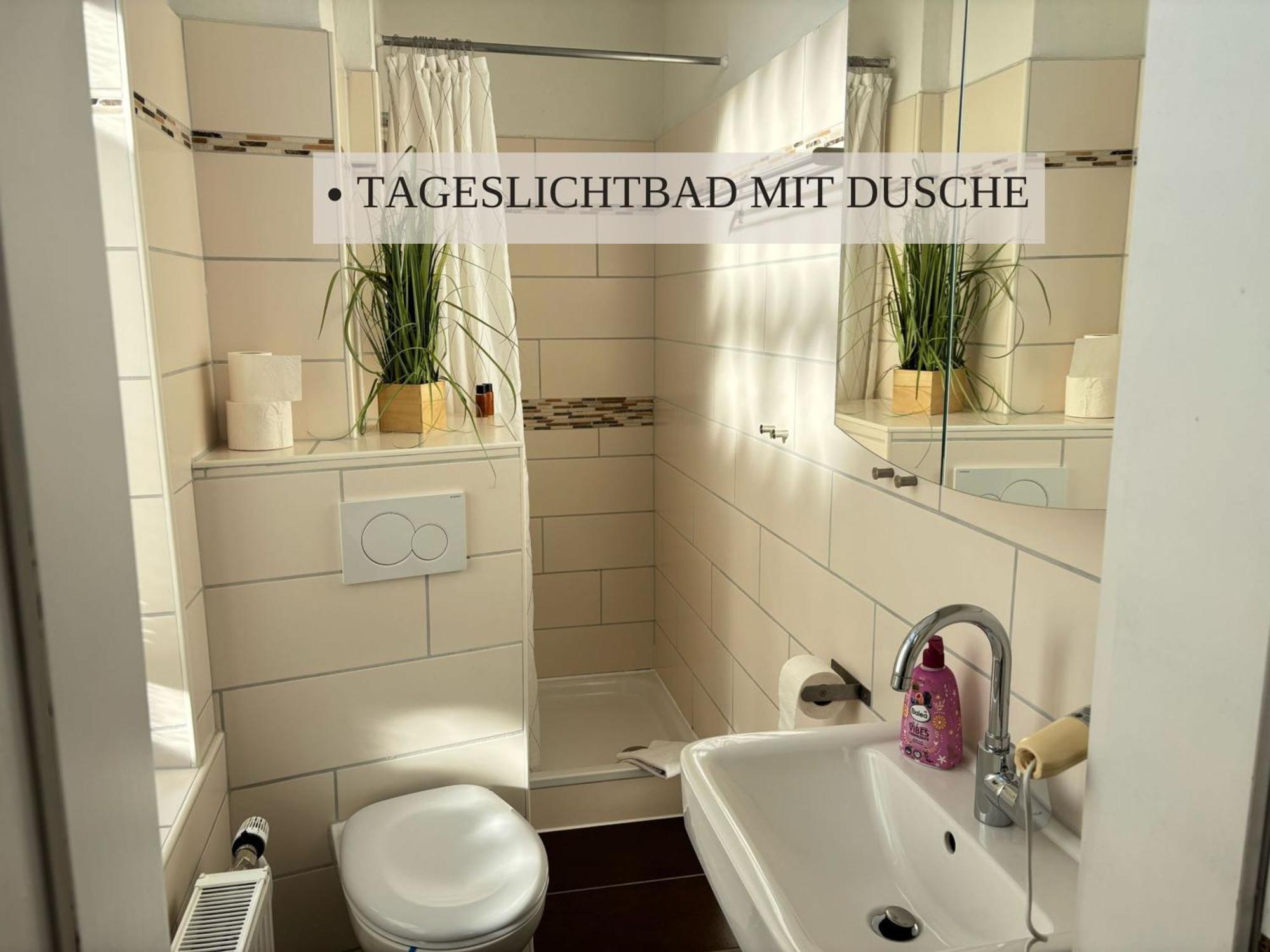 Haus Krabbe Apartments, Zentral Gelegen Im Idyllischen Nordseeort Zwischen Bremerhaven Und Cuxhaven, Hunde Kostenfrei Willkommen, Hauseigene Kostenfreie Parkplaetze Wremen Eksteriør bilde